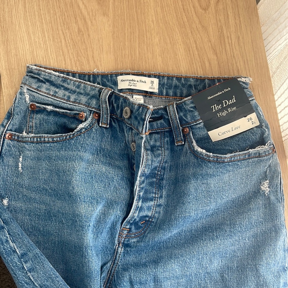 Abercrombie curve love jean